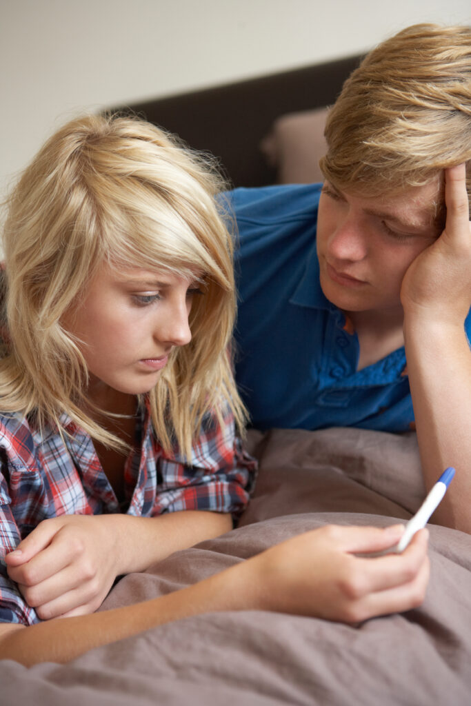 Teen Pregnancy in TV & Movies - Acenda