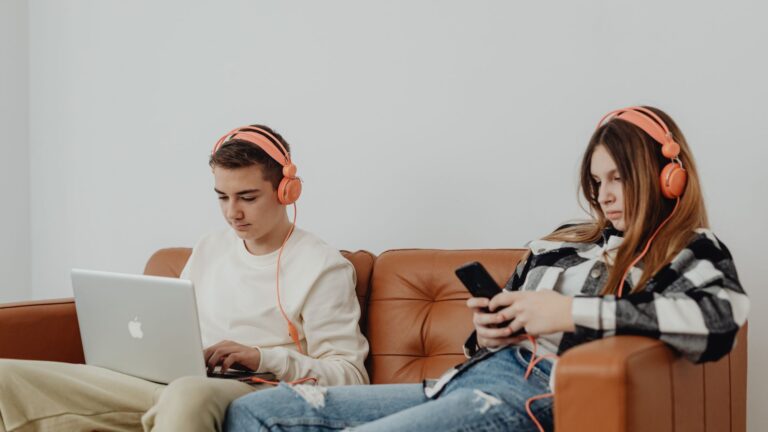 Teens spending time on social medial platforms